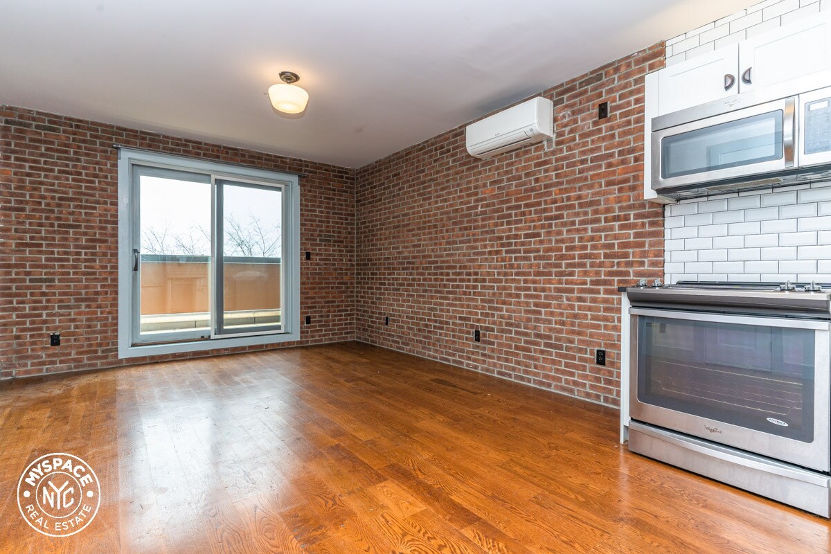 Foto principal - 11 Brooklyn Ave