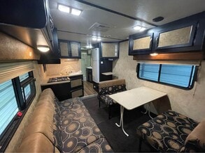 Building Photo - 5250 US-441 Building Photo - 5250 US-441