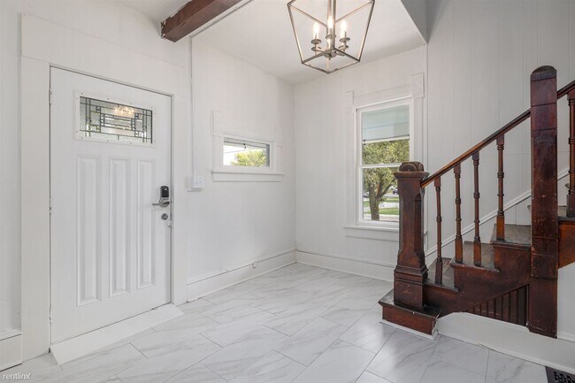 Foto del edificio - 5 br, 3 bath House - 1247 Kentucky Street