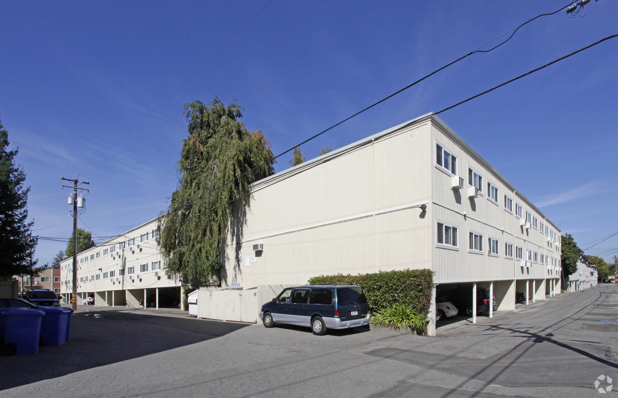 Primary Photo - Prospect Plaza Apartments