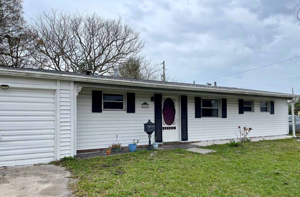 1235 Croton Rd, Melbourne, FL 32935 House Rental in Melbourne, FL