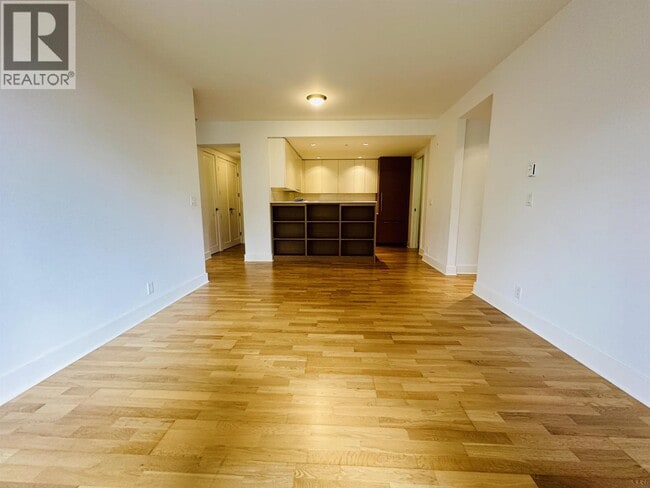 Photo du bâtiment - 2128-2128 W 40th Ave