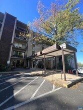 Building Photo - 511 1st St N