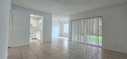 Building Photo - 990 Coral Club Dr