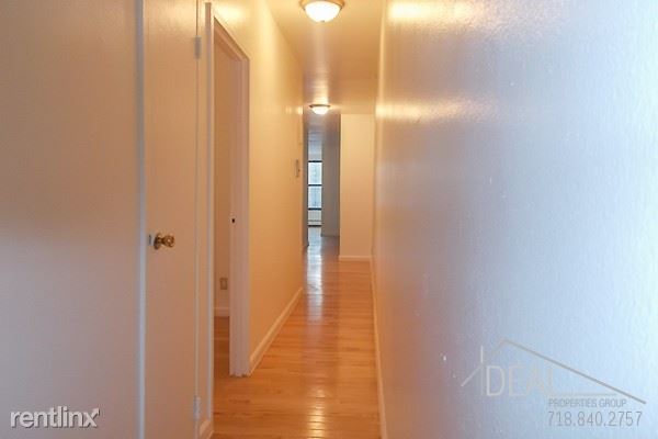 Building Photo - 4404 6th Ave