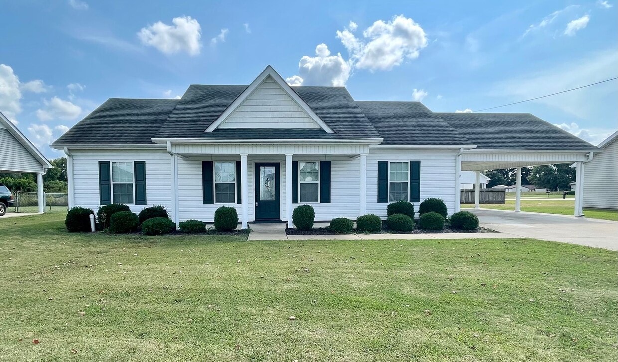 Primary Photo - Nice home in Ardmore!