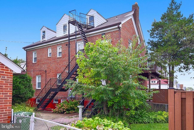 Building Photo - 3829 Callaway Ave