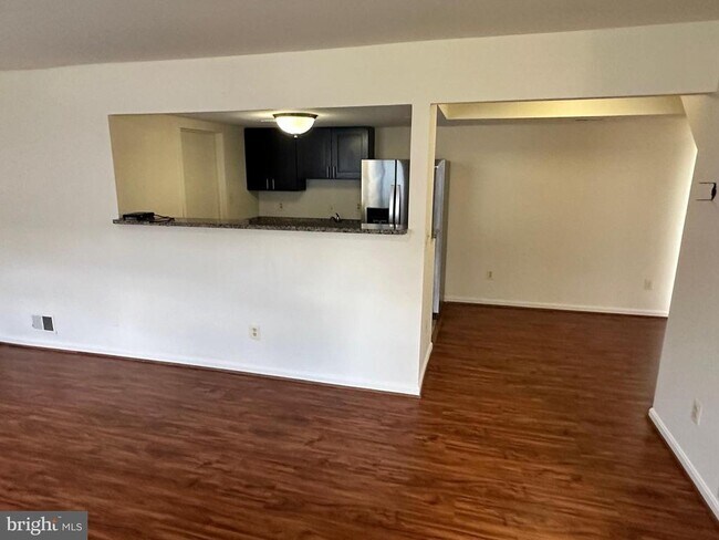 Building Photo - 9685 Hagel Cir