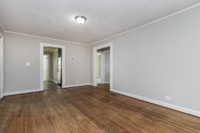 Building Photo - 195 Neely Hammonds Rd