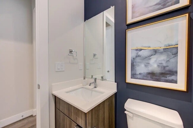 Foto del edificio - 5849 Dolores St