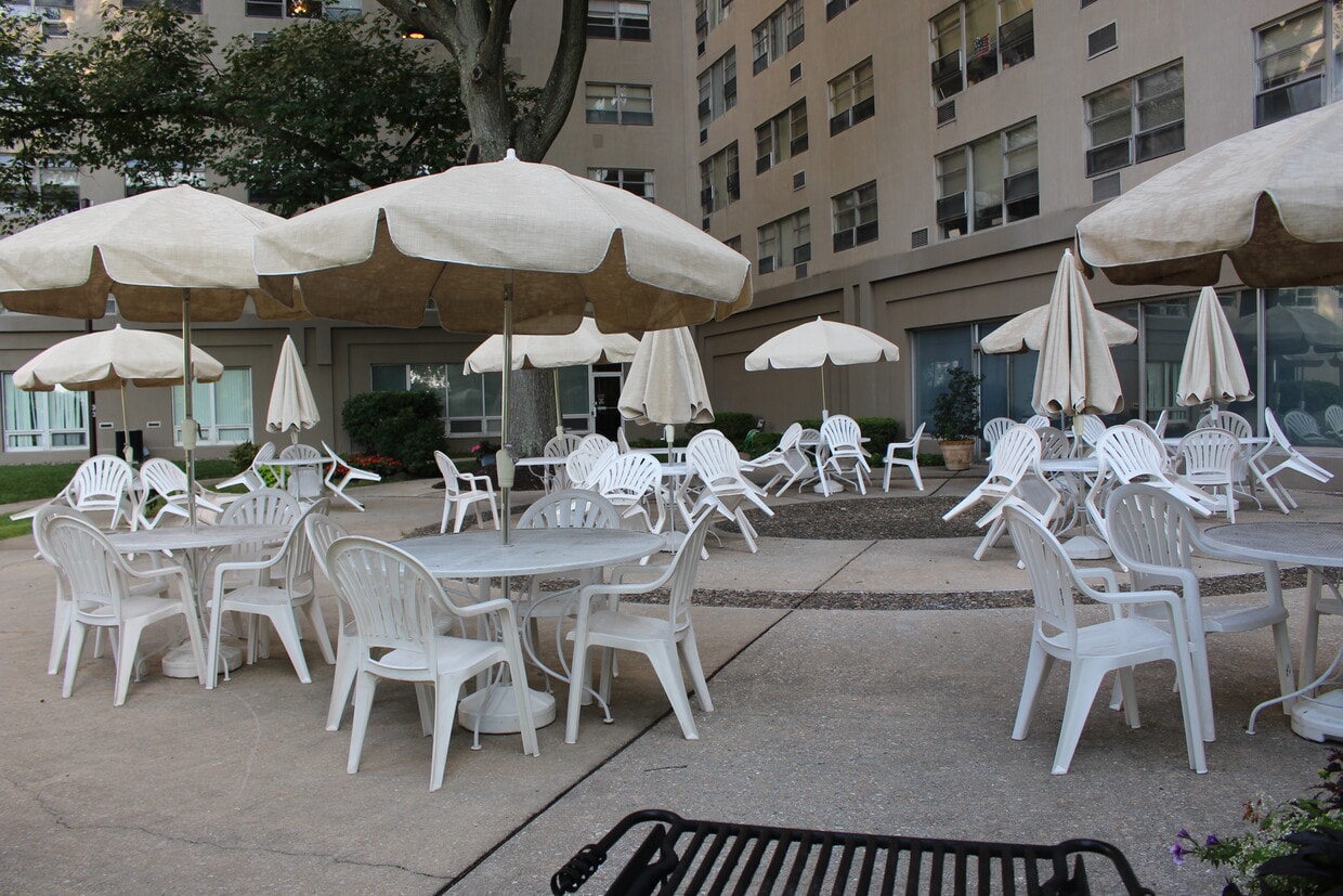 1030 E Lancaster Ave, Bryn Mawr, PA 19010 Condo for Rent in Bryn Mawr