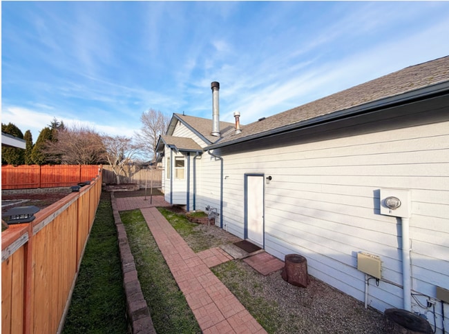 Foto del edificio - 23 113th Pl SE