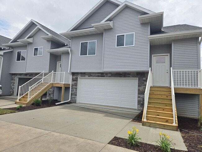 DLC Investments, LLC - DLC Investments, LLC Apartment