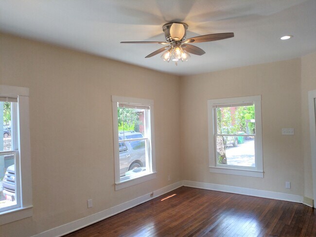 Foto del edificio - 8 French Ct