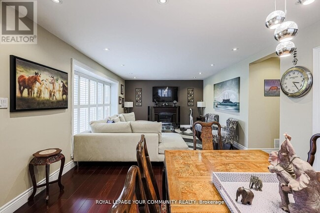 Building Photo - 52 Princeway Dr