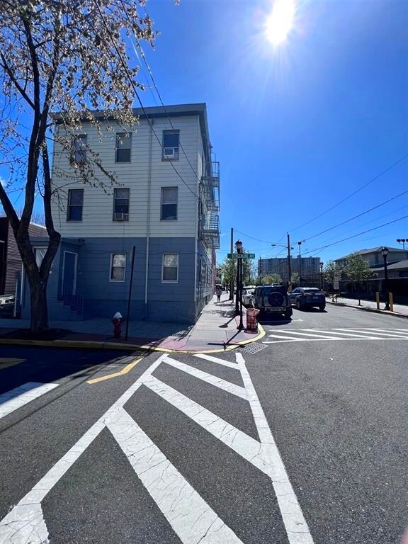 Primary Photo - 200 Bergenline Ave