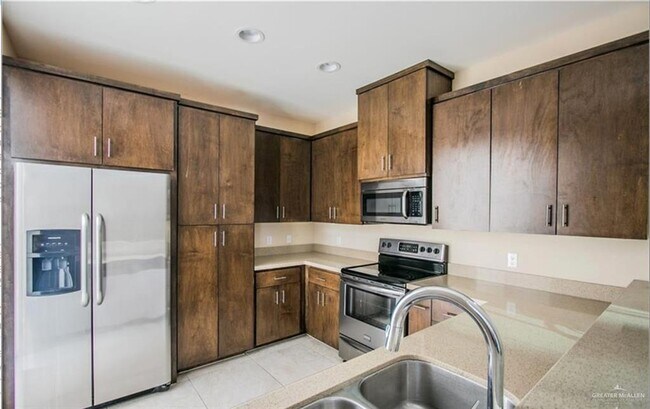Foto del edificio - 1405 Ozark Ave