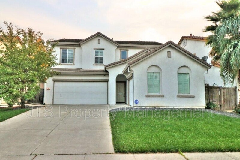 Primary Photo - 12 Indigo Oaks Ct