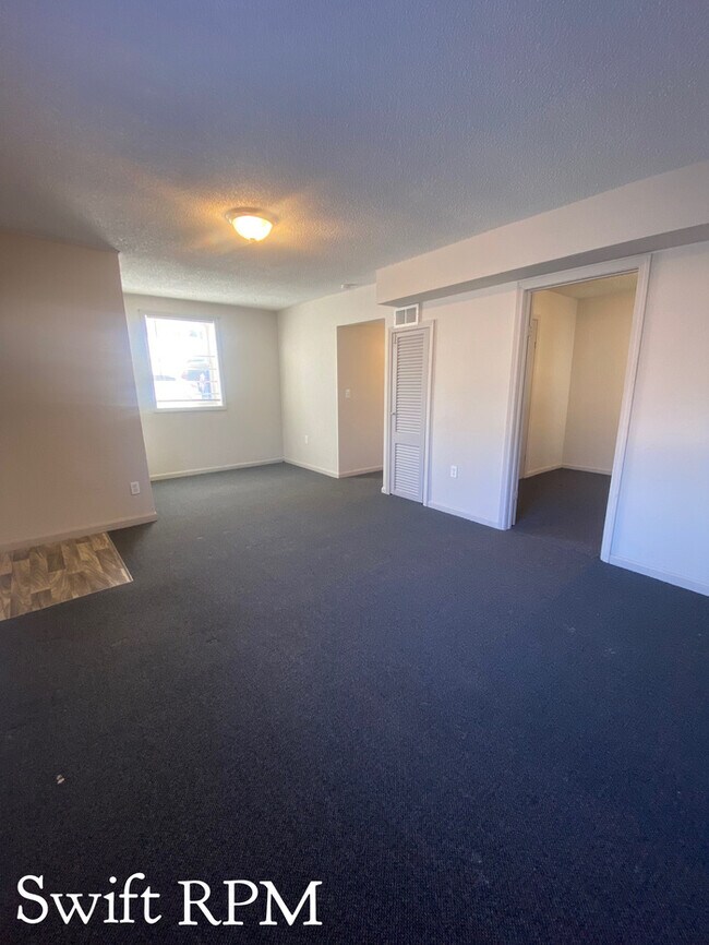 Foto del edificio - 518 Blue Ridge Blvd
