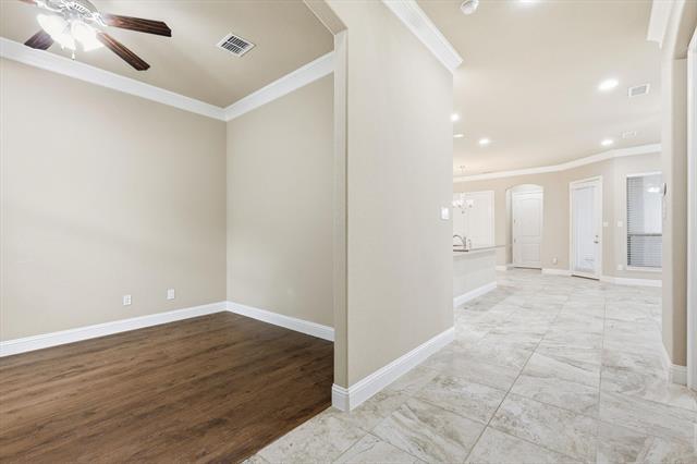 Foto del edificio - 814 Milton Way