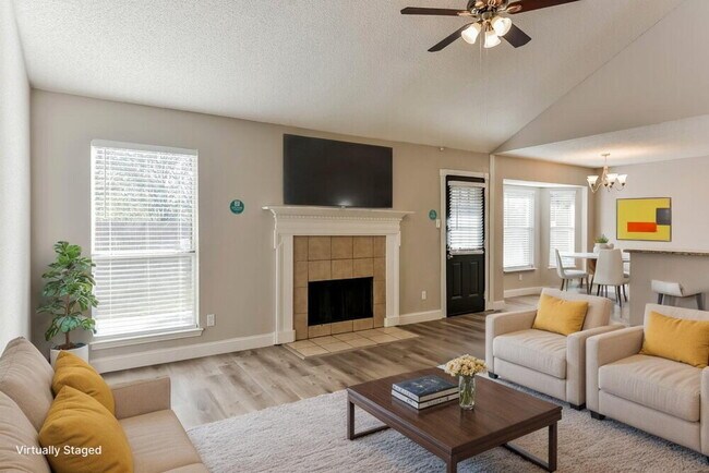 Foto del edificio - 813 Globe Ave