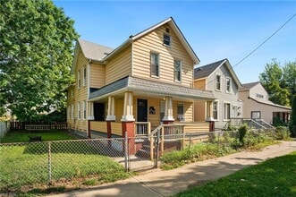 Building Photo - 5816 Madison Ave