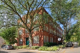 Building Photo - 2510 N Wayne Ave