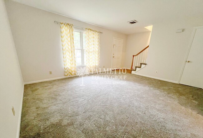 Foto del edificio - 1103 W Bessemer Ave