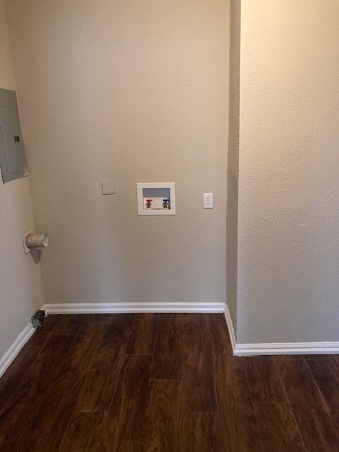 Foto del edificio - 3531 N Butler Ave