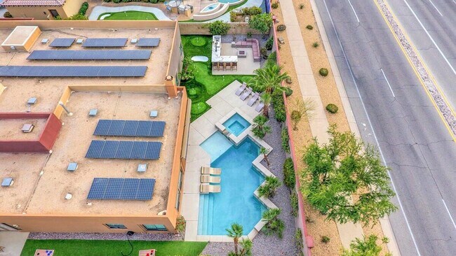 Foto del edificio - 48749 Renewal St