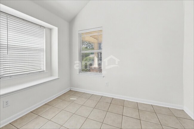 Building Photo - 12232 Lamington Dr