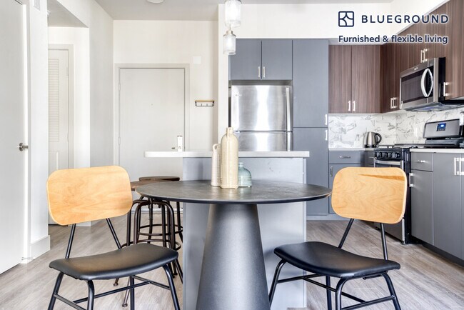 Foto del edificio - 44758 Old Warm Springs Blvd