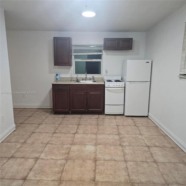 Foto del edificio - 5214 Wiley St