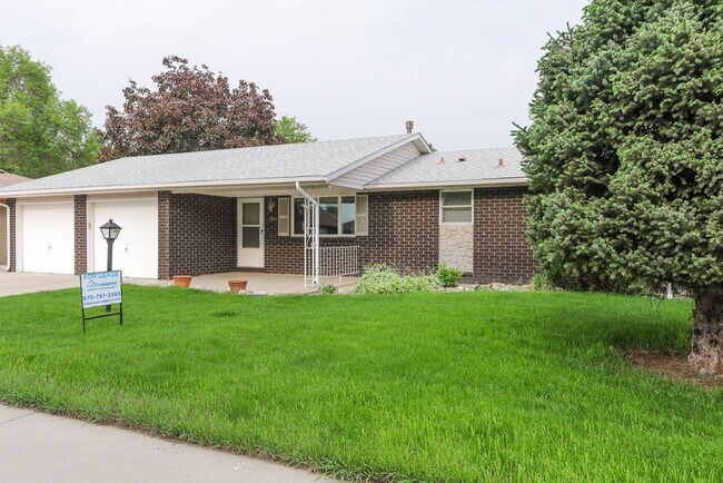 Foto del edificio - 3 Bedroom Brick Ranch in Loveland