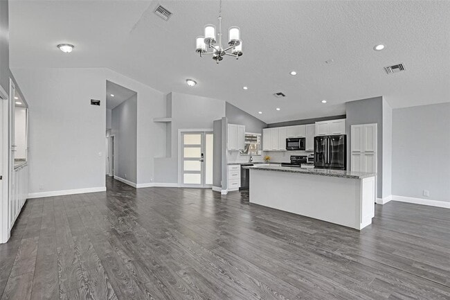 Building Photo - 5056 NW 95th Dr