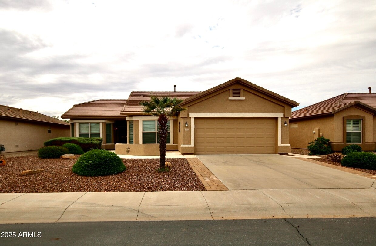 Primary Photo - 3045 E Firestone Dr