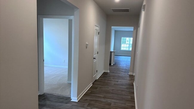 Building Photo - 4619 Slatestone Dr