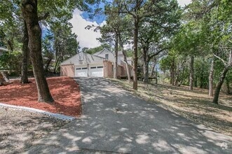 Building Photo - 5111 Mona Ln