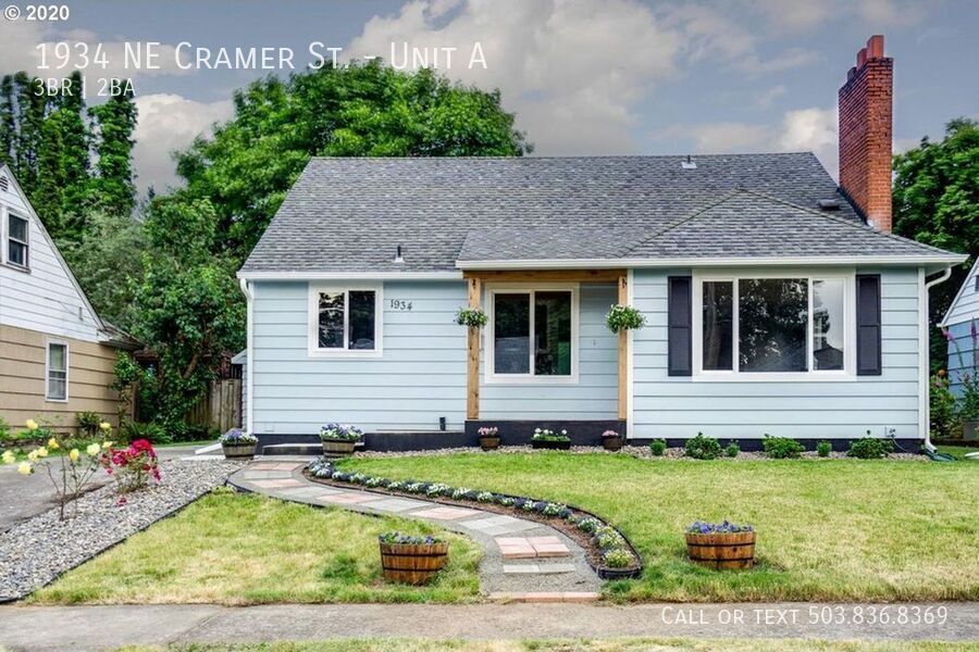 Primary Photo - 1934 NE Cramer St