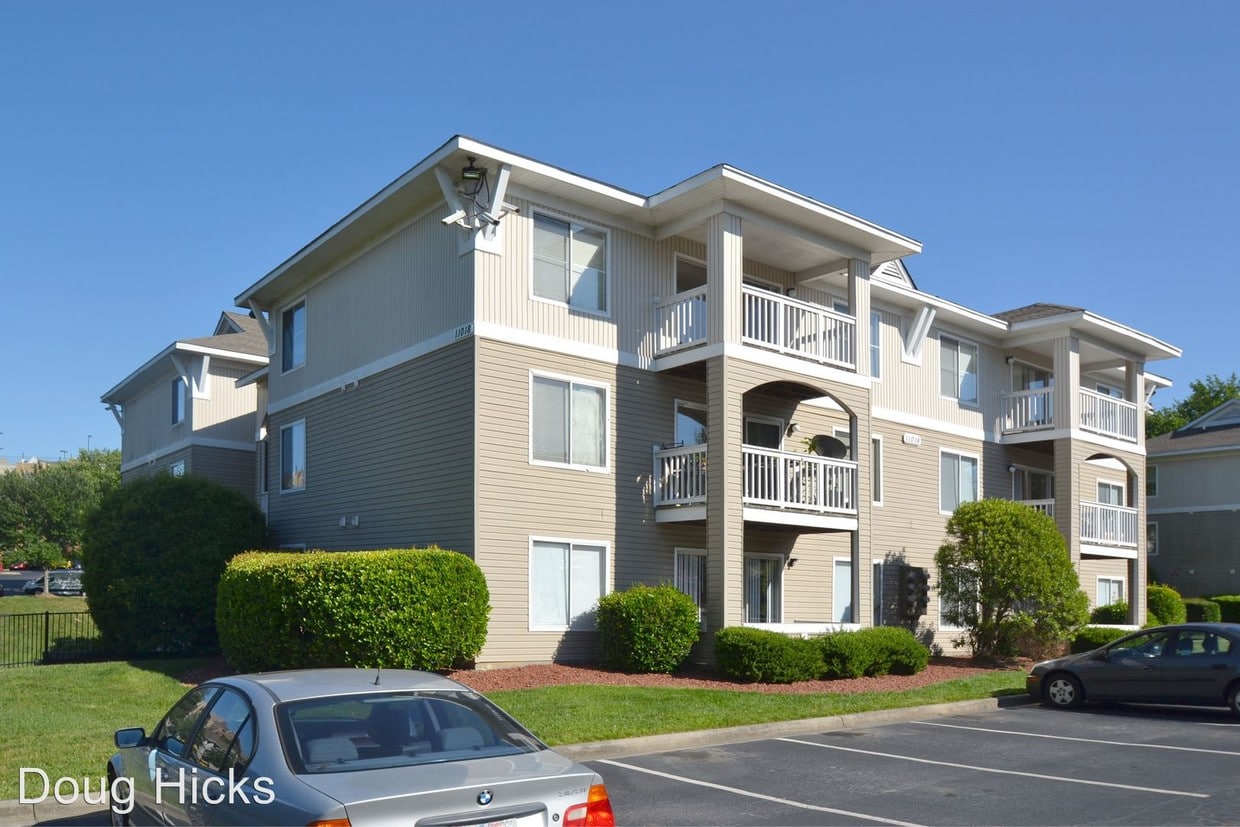 Primary Photo - 4 br, 4 bath House - 11018 Graduate Lane #Y