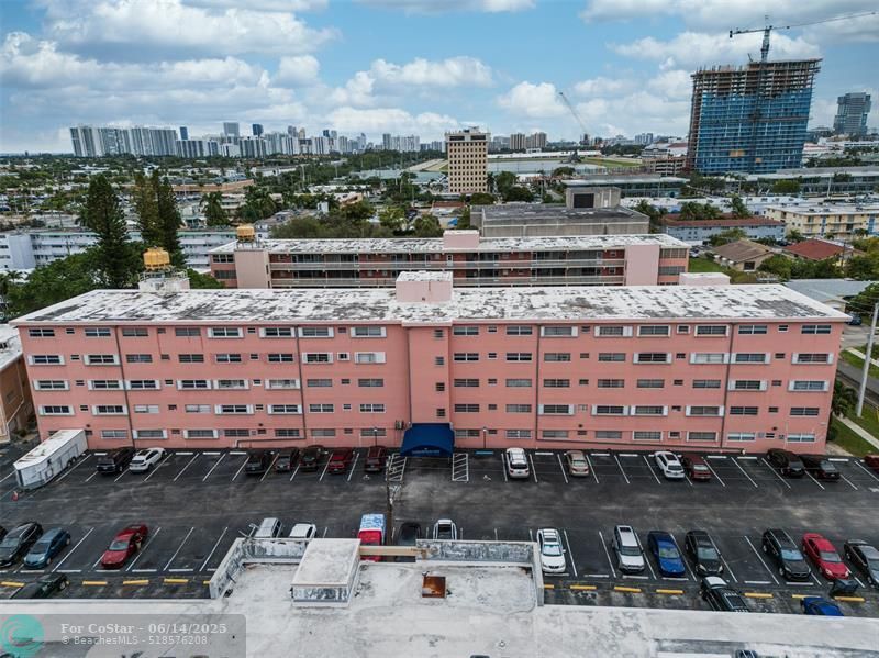 Foto principal - 200 NE 12th Ave