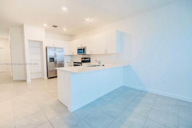 Foto del edificio - 24587 SW 119th Pl