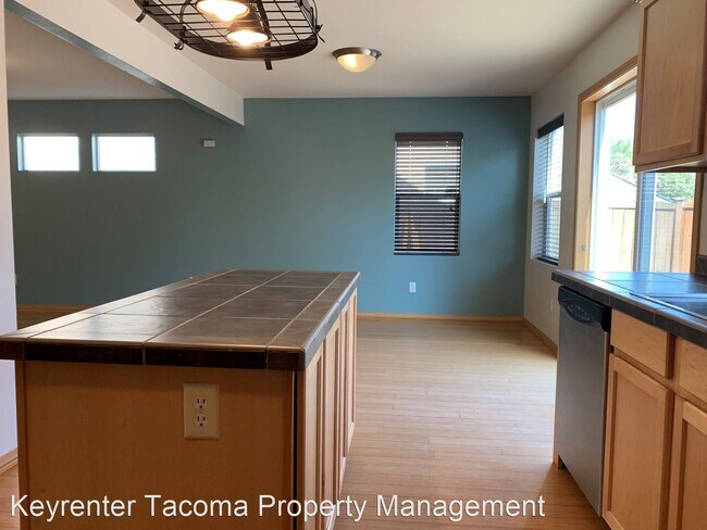 Foto del edificio - 3 br, 2.5 bath House - 6313 Discovery St E