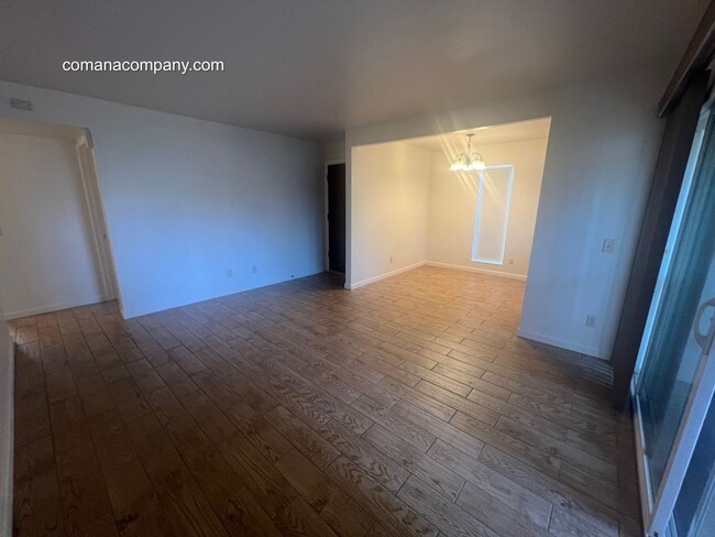 Building Photo - Beautiful 2 bedroom Condo