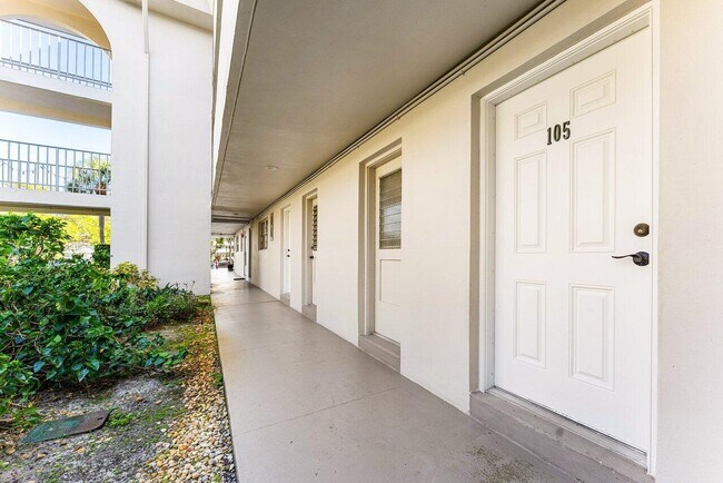 Foto del edificio - 5701 NW 2nd Ave