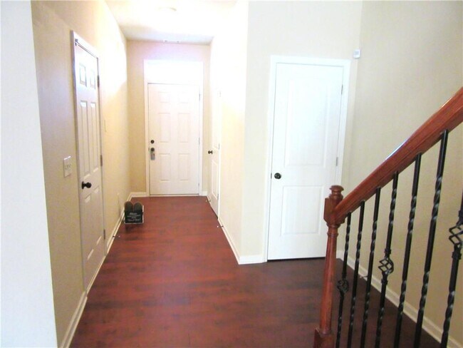 Foto del edificio - 2729 Morgan Glen Rd NE