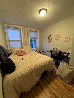 Building Photo - 220 Hanover St