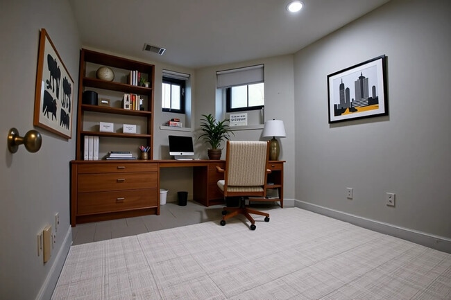 Building Photo - 557 Columbus Ave