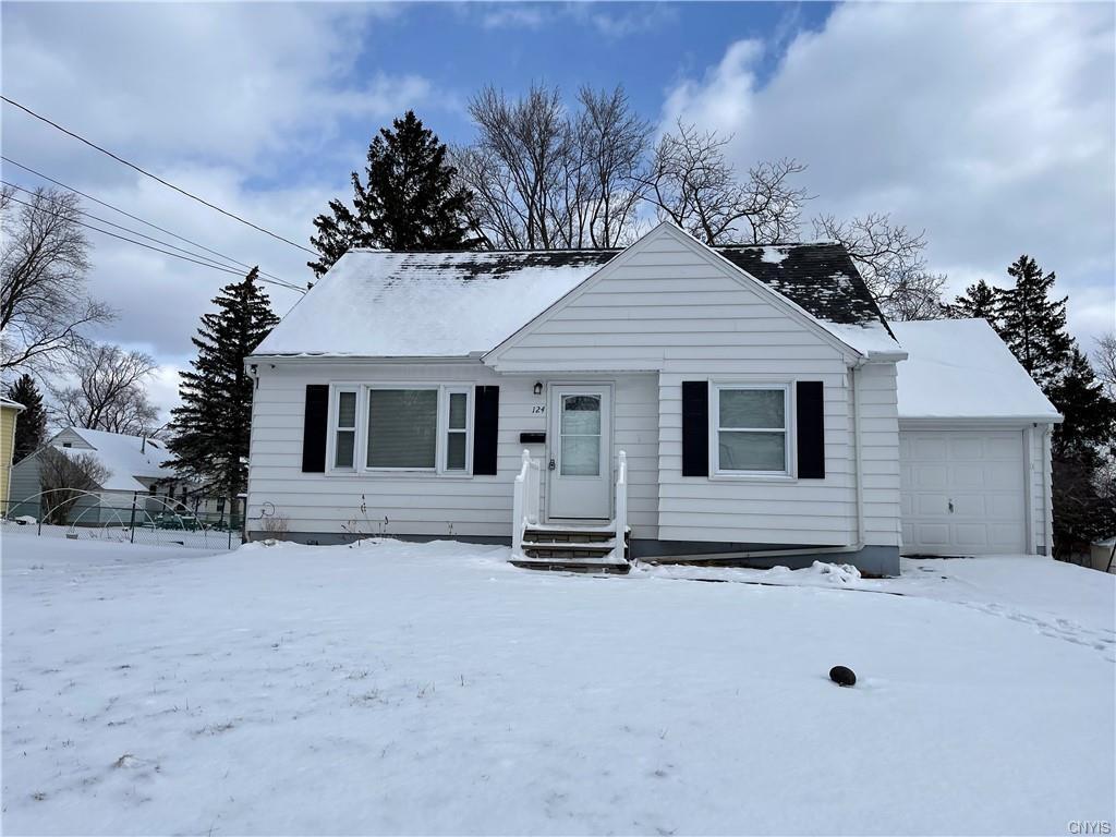 124 Russell Ave, Liverpool, NY 13088 House Rental in Liverpool, NY