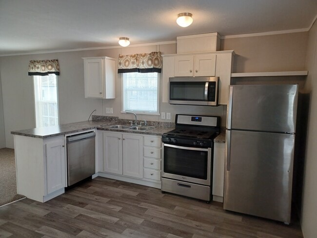 Building Photo - 3514 Sally Mae Terrace